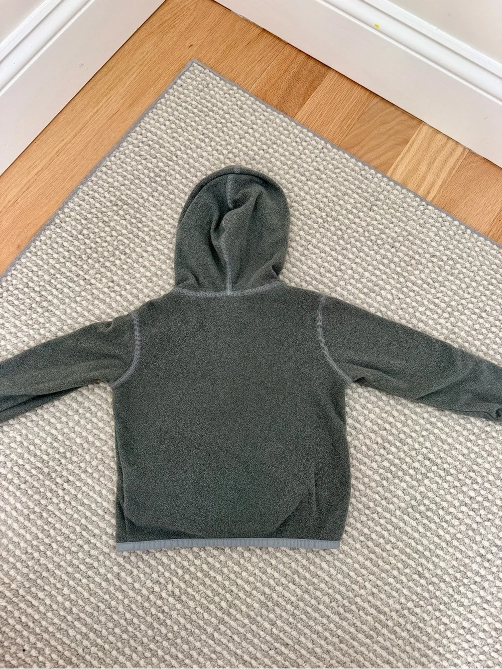 The North Face Baby Glacier Full-Zip Hoodie – Gray | 12–18 Months